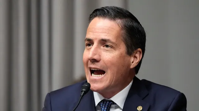 Идва ли краят на двойното гражданство в САЩ?