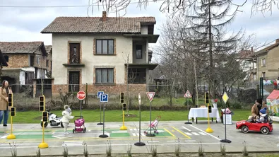 Държавата отпусна 1,7 млн.лв. за деца без място в детските градини