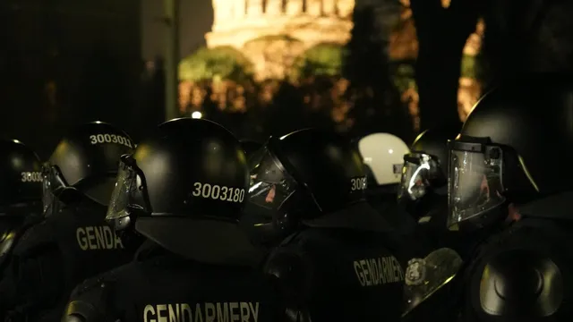 Многохилядни протести в страната и чужбина (ОБЗОР)