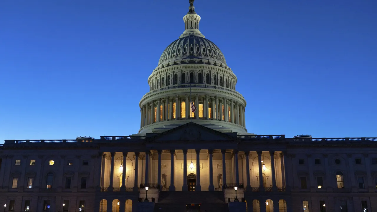 Камарата на представителите одобри рекорден бюджет за отбраната на САЩ от 901 милиарда долара