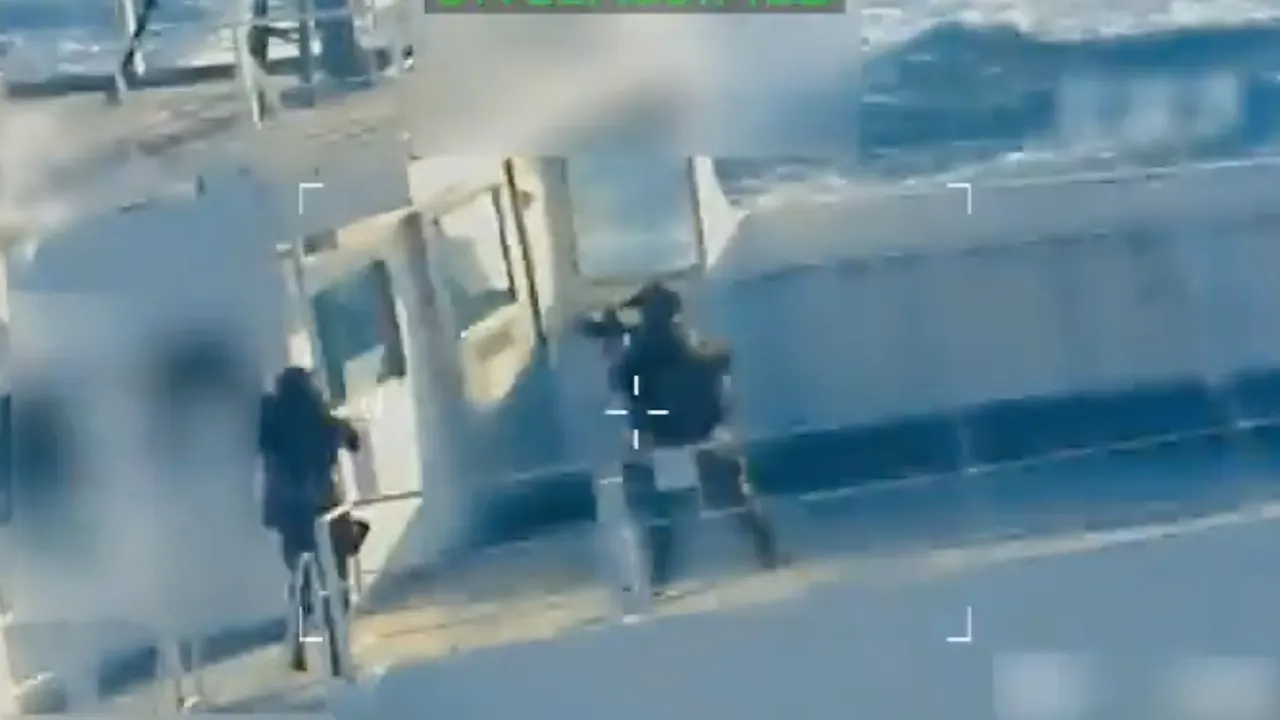 Тръмп: САЩ задържаха „най-големия досега“ петролен танкер край Венецуела