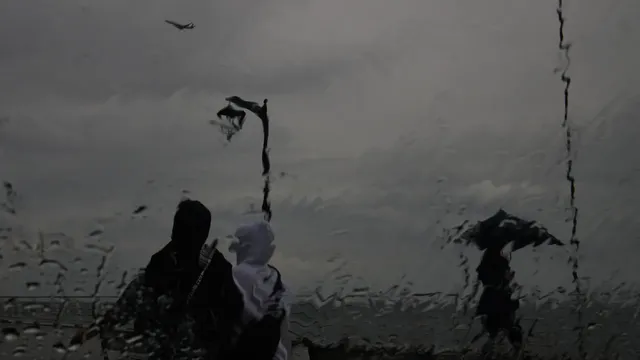 Бурята Байрон вилнее в Израел: тежки наводнения и една жертва