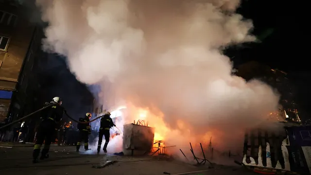 След протеста на 1 декември: Постоянен арест за четирима арестувани