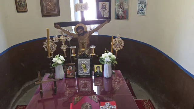 В селския храм - чудеса преди Рождество Христово