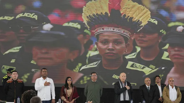 Колумбийският президент нареди удар срещу АНО и призова населението да не се подчинява на заплахи