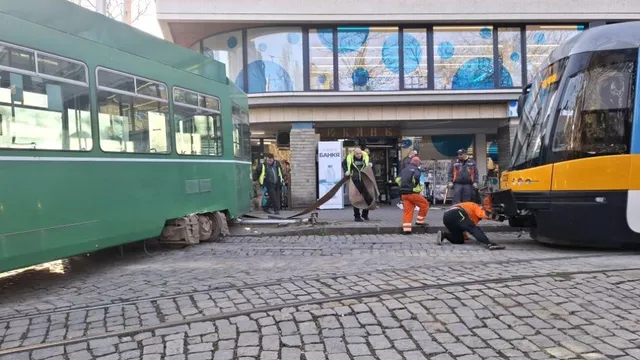 Извън релси: Защо авариите в столичния електротранспорт се превръщат в ежедневие?