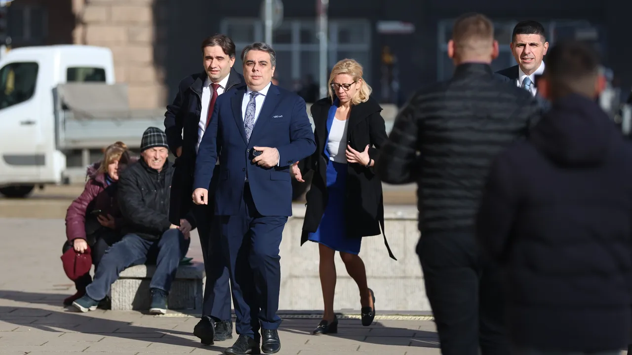 ПП-ДБ: Президентът ще реши кога ще са изборите