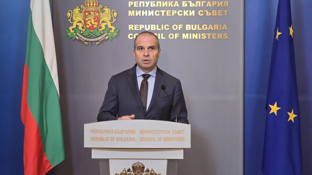 Гроздан Караджов: "Няма как да управляваме на инат"