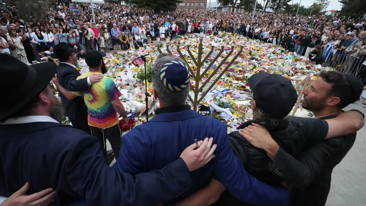 Антисемитският атентат на Бондай разтърси Австралия и засили тревогите за растящата враждебност срещу евреите