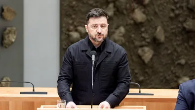 Зеленски: Кремъл плаща войната с десетки хиляди животи всеки месец