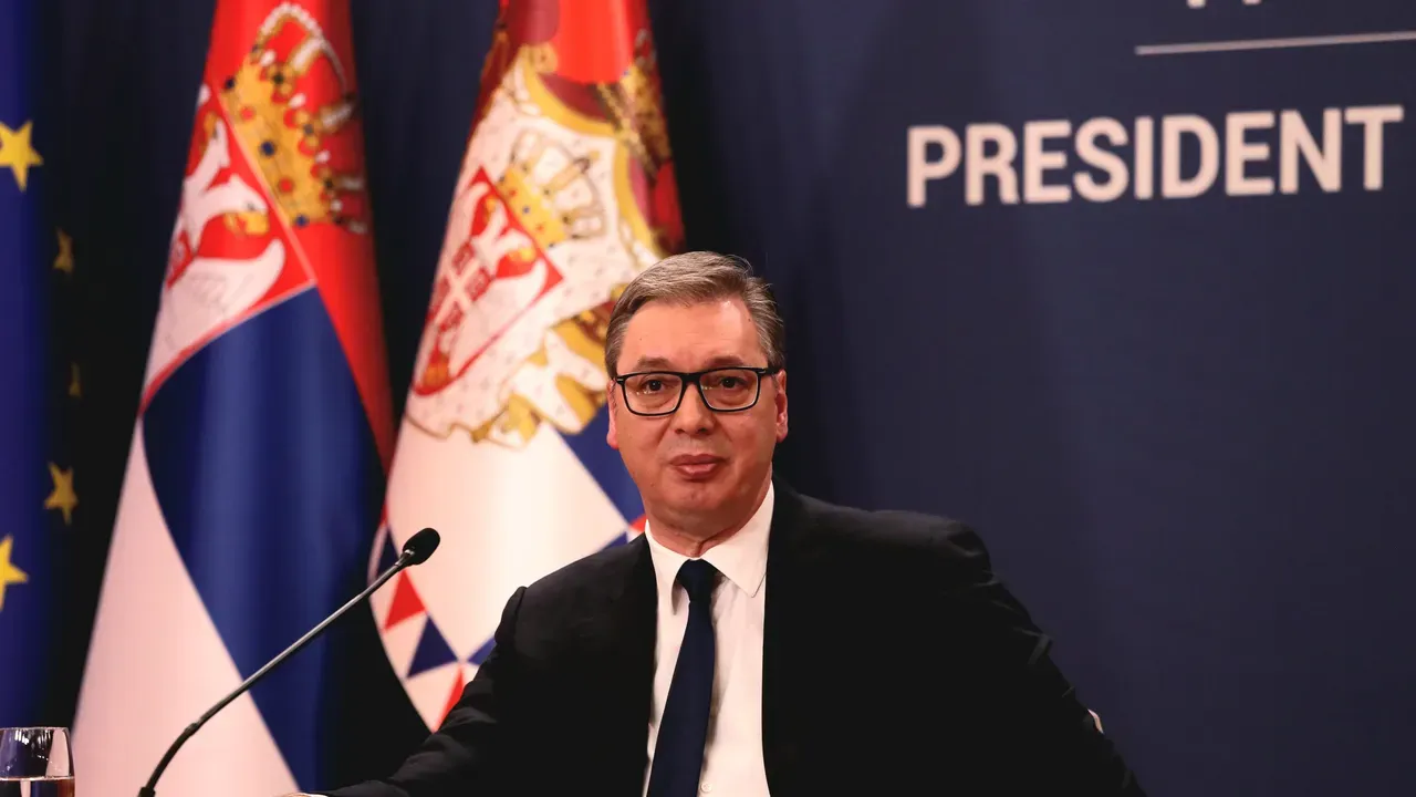 Предсрочни избори в Сърбия до края на 2026-та г., обеща Вучич