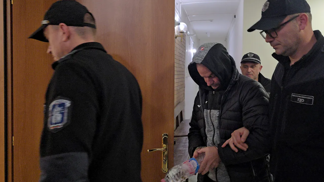 Домашен арест и проследяваща гривна за шефа на 5-то РПУ