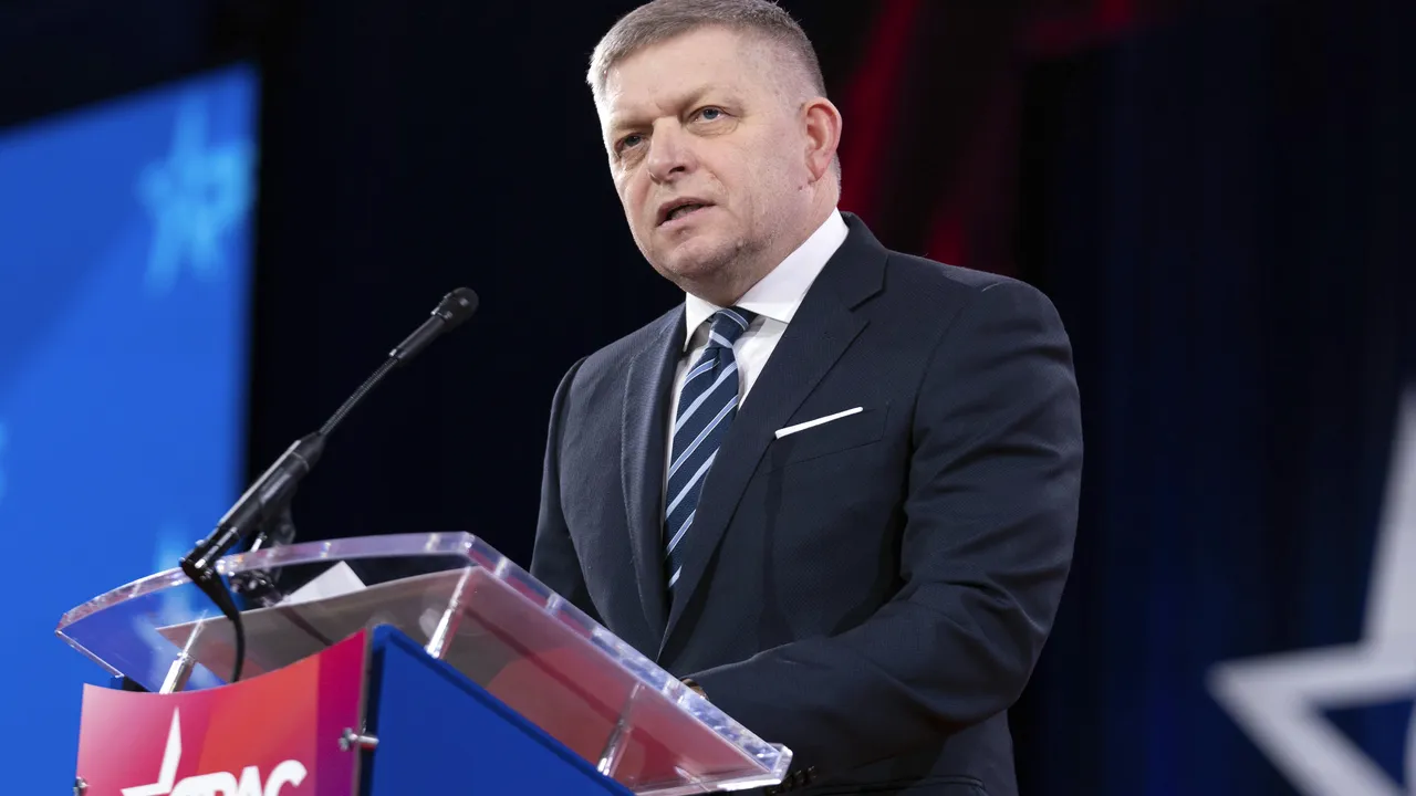 Фицо: Словакия няма да подкрепи нито евро за войната в Украйна