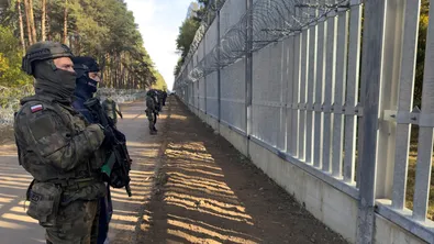 Полша ще прави противопехотни мини, слага ги на границата с Беларус и Калининград