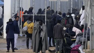ЕС и Европейският парламент се договориха за нови правила за депортиране на кандидати за убежище