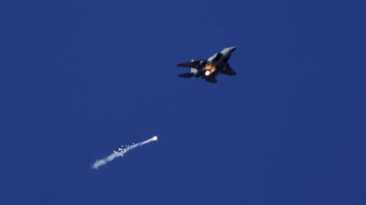 Израел нанесе въздушни удари в Ливан на фона на натиска за разоръжаване на „Хизбула“