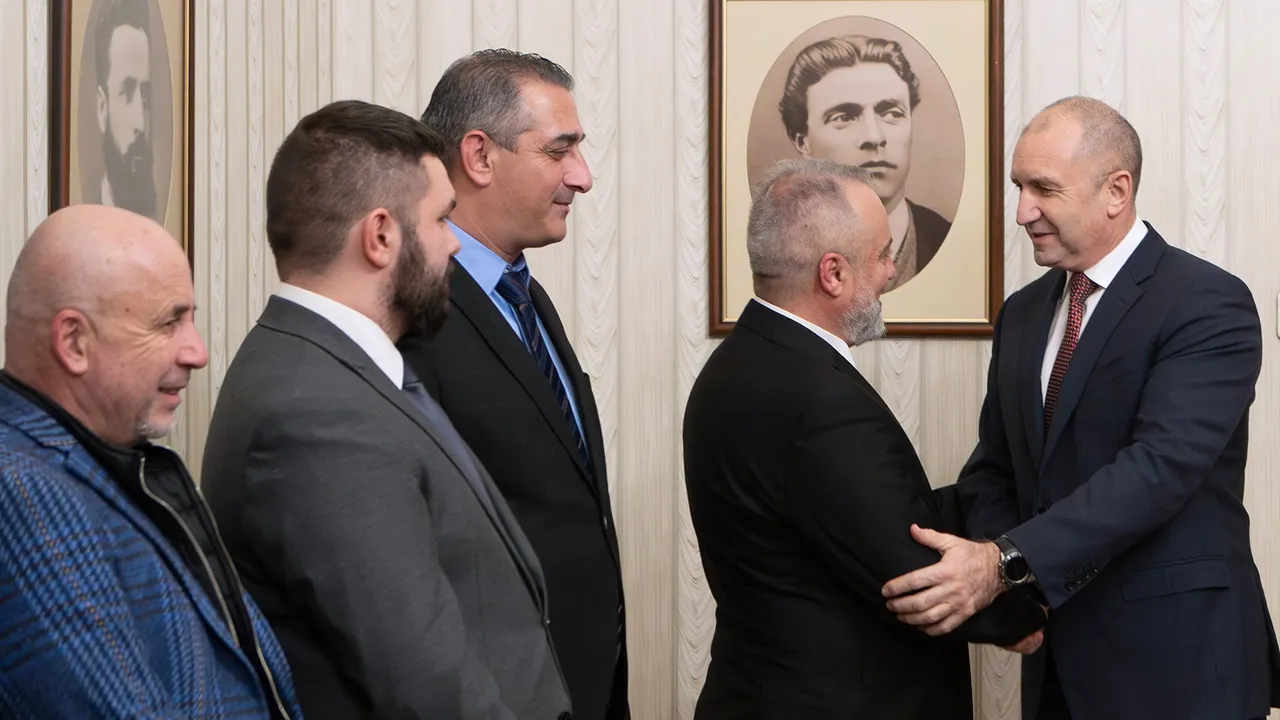 Българите в Конституцията на Северна Македония: защо тази промяна е историческа и какво означава на практика