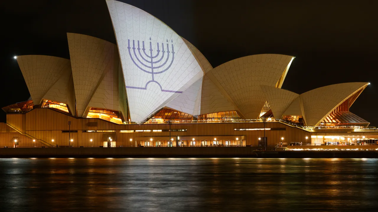 Австралийското правителство с план срещу оръжията по улиците след атаката на плажа Бонди