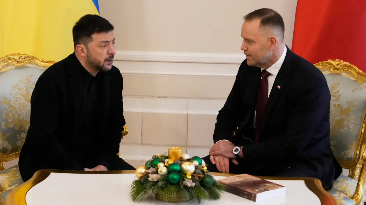 Зеленски във Варшава: Без независима Украйна Русия ще дойде за Полша