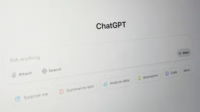 Превръща ли се ChatGPT в новия личен лекар?