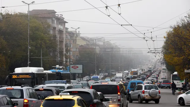 За три дни: Продадоха около 200 000 "зелени билета" в София