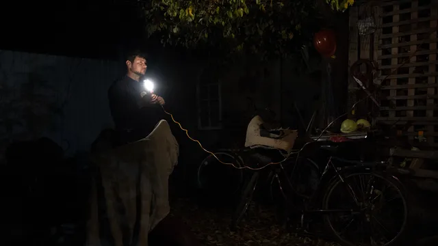 Дни преди Коледа: руски атаки донесоха мрак и студ в Одеса