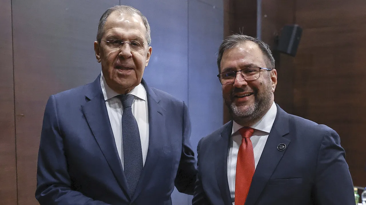 Лавров обсъди екслацията на напрежението в Карибско море с венецуелския си колега