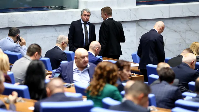 Държавен вестник обнародва Закона за удължителния бюджет