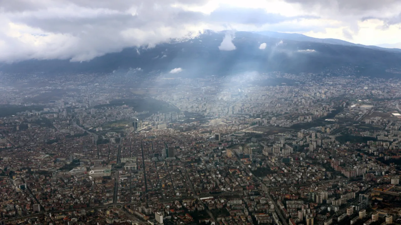 7 области са с жълт код за дъжд и сняг