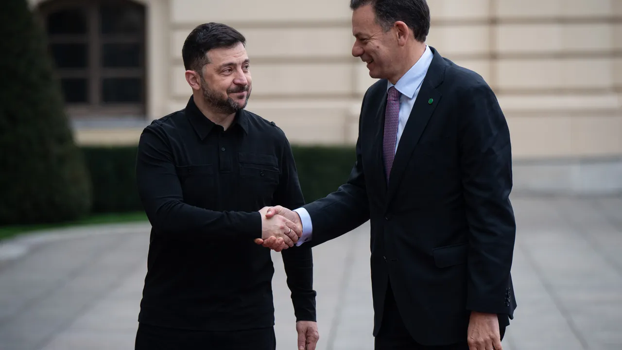 Зеленски и европейските лидери се координират преди срещата му с Тръмп