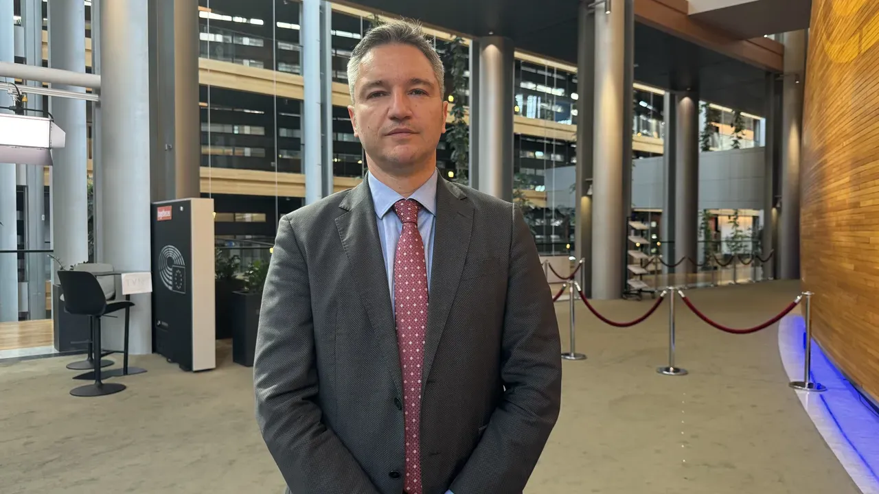 Кристиан Вигенин за преминаването към еврото: Българите ще свикнат бързо