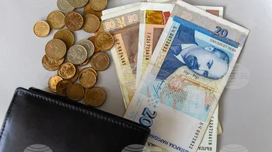 България се разделя с националната си валута - лева
