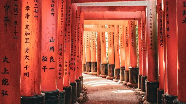 Приключи последната борсова сесия за годината в Азия