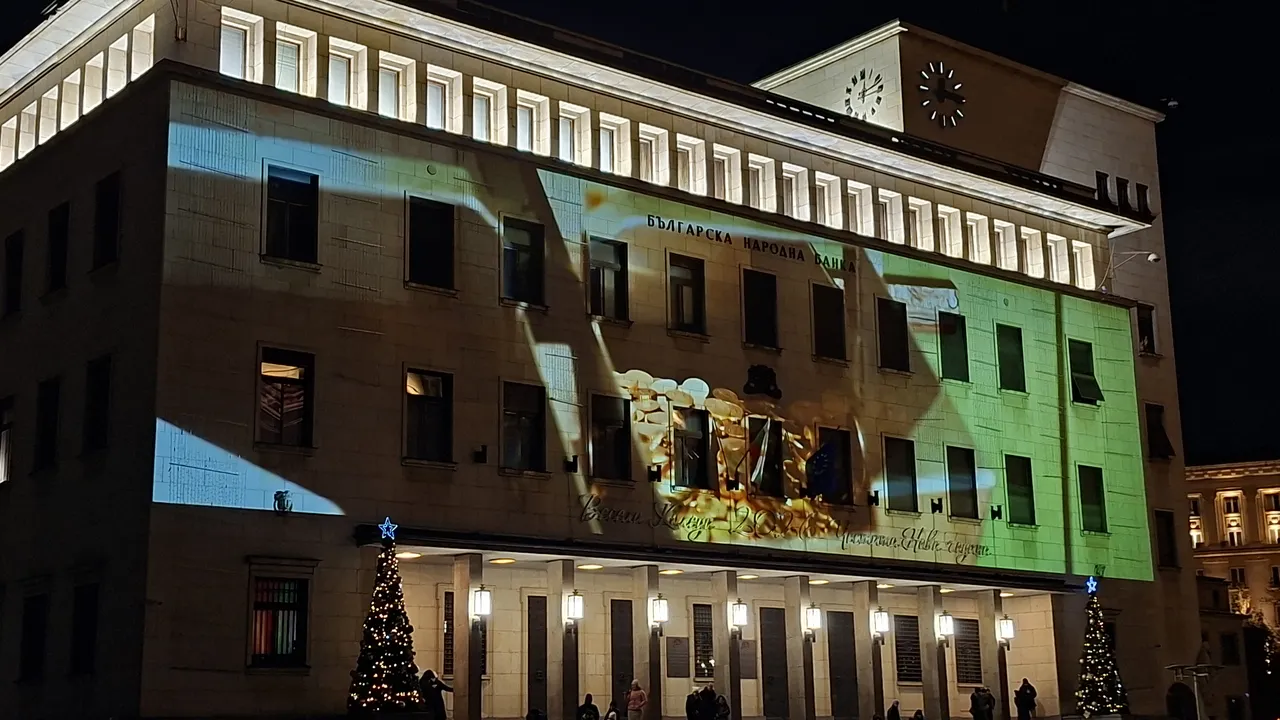 След България експанзията на еврото е изправена пред препятствия в оставащите държави от ЕС