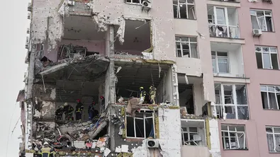 Руски ракети поразиха жилищна сграда в Харков