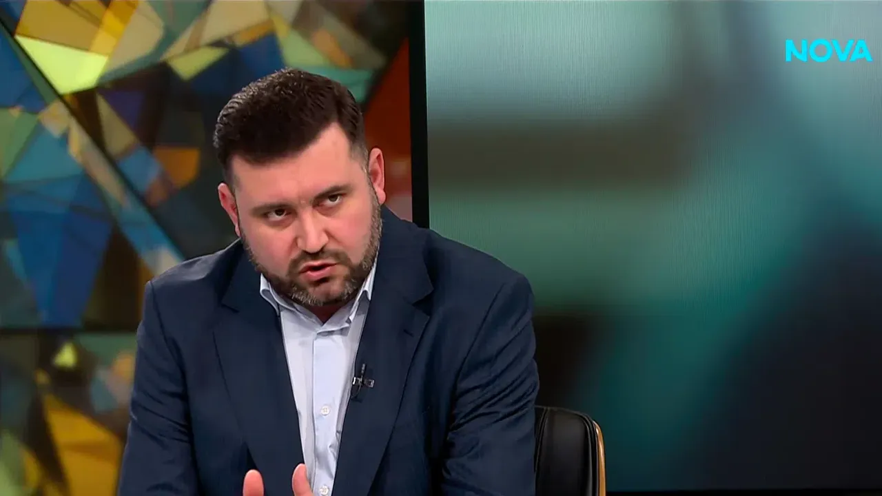 Грипът не е по-тежък, а по-заразен, предупреждава специалист