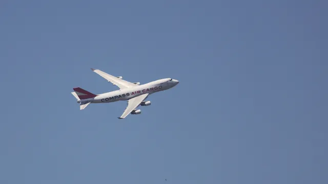 Въздушното пространство над Гърция е затворено заради технически проблем