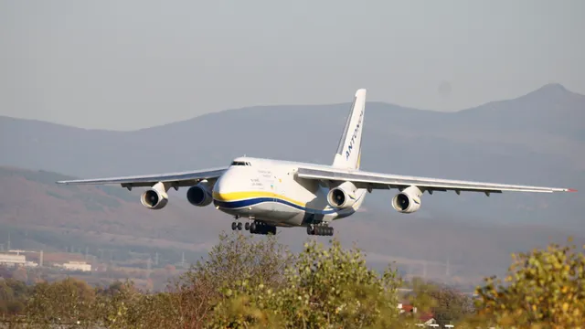 Заради вятъра: 7 полета са пренасочени от летище "Васил Левски"