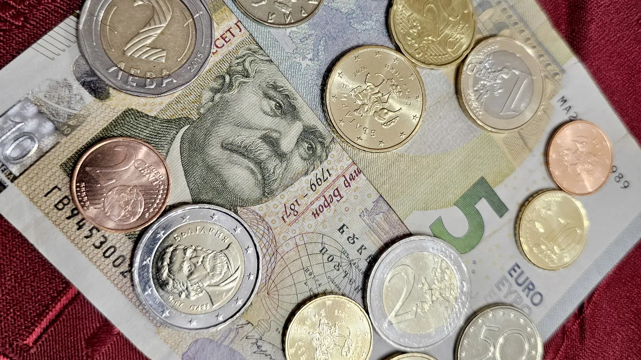 Проверки за цените след еврото продължават