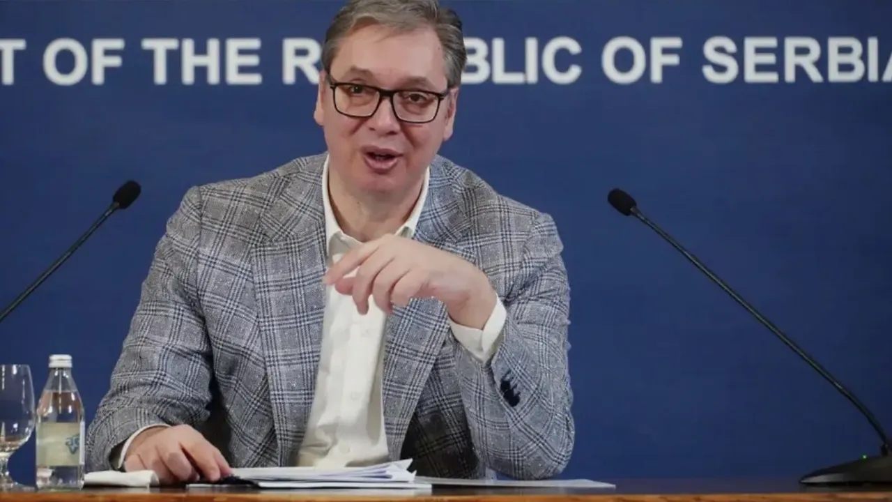 „Светът на силата се върна“: Вучич удвоява армията и предупреждава Балканите след хода на САЩ във Венецуела