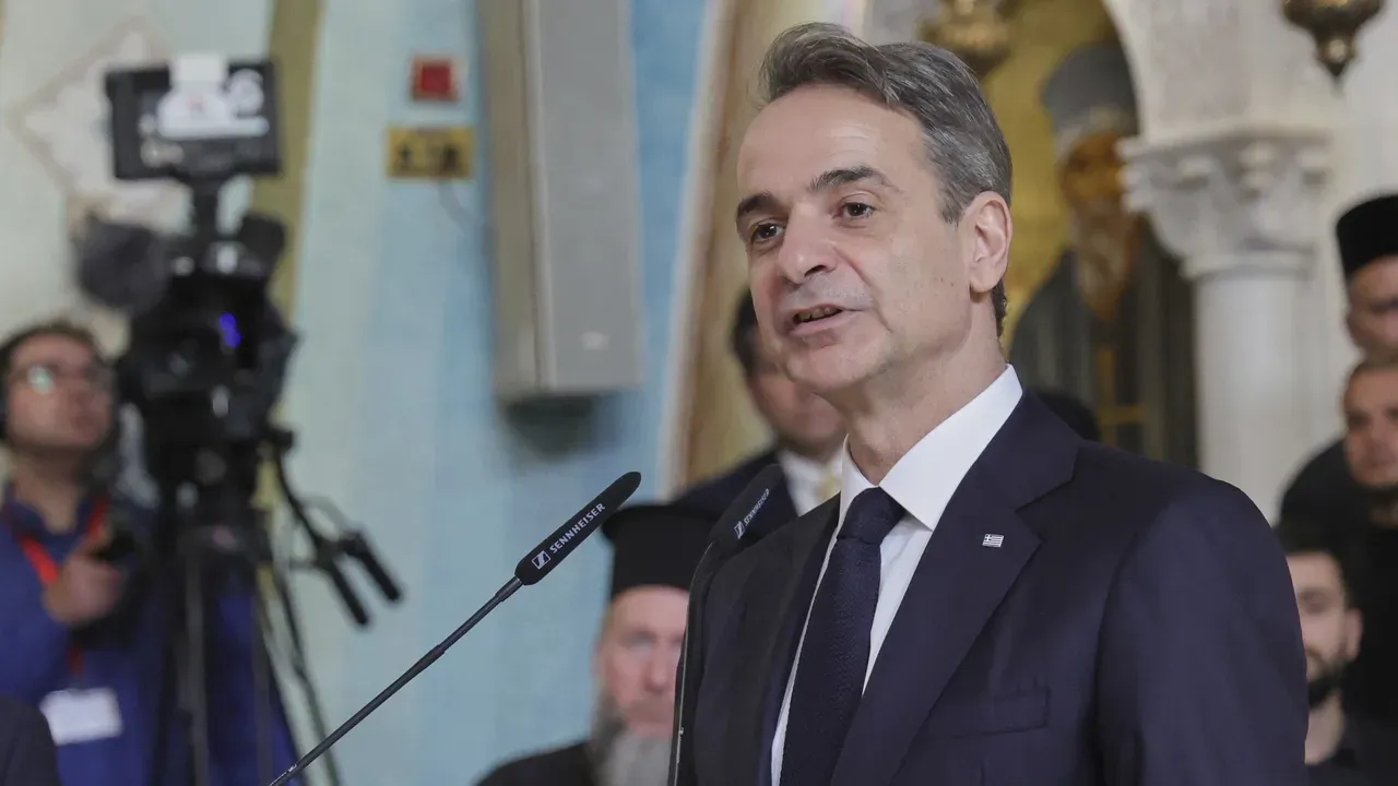 Мицотакис свиква спешна среща заради фермерските протести