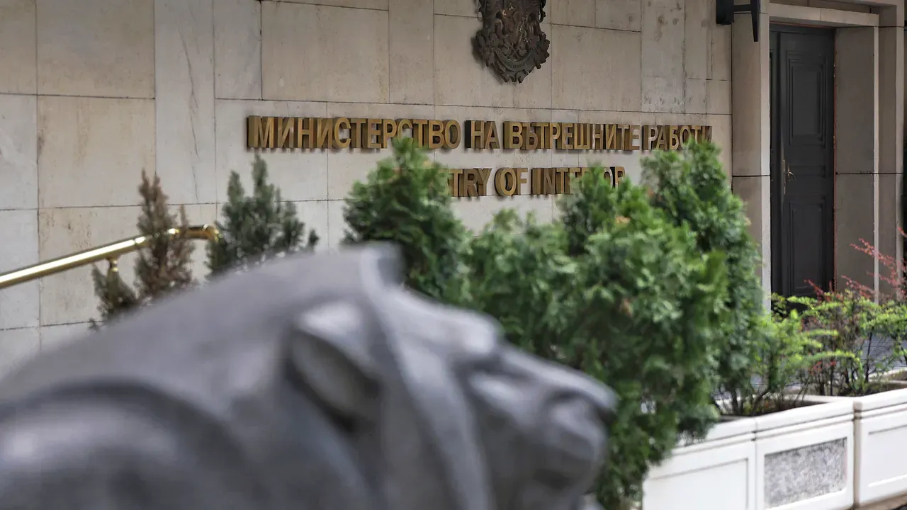 Филип Гунев: Американската операция във Венецуела е нелегална