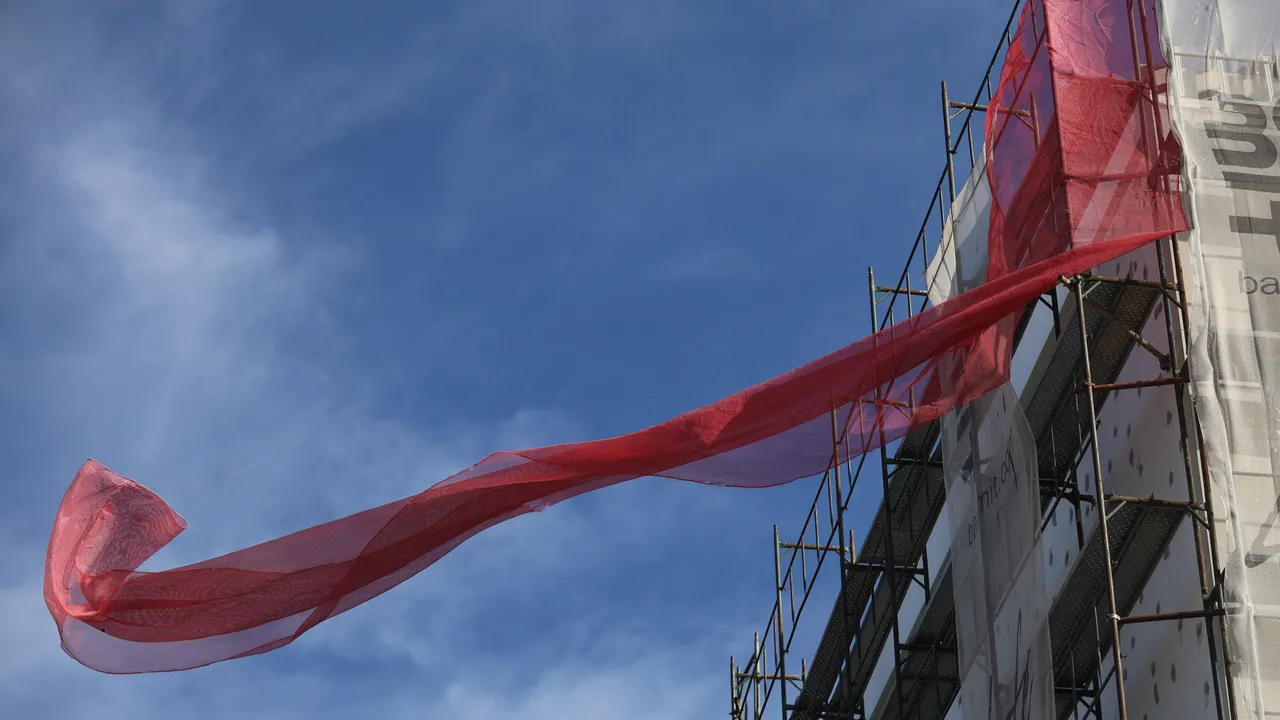 Жълт код за вятър и днес