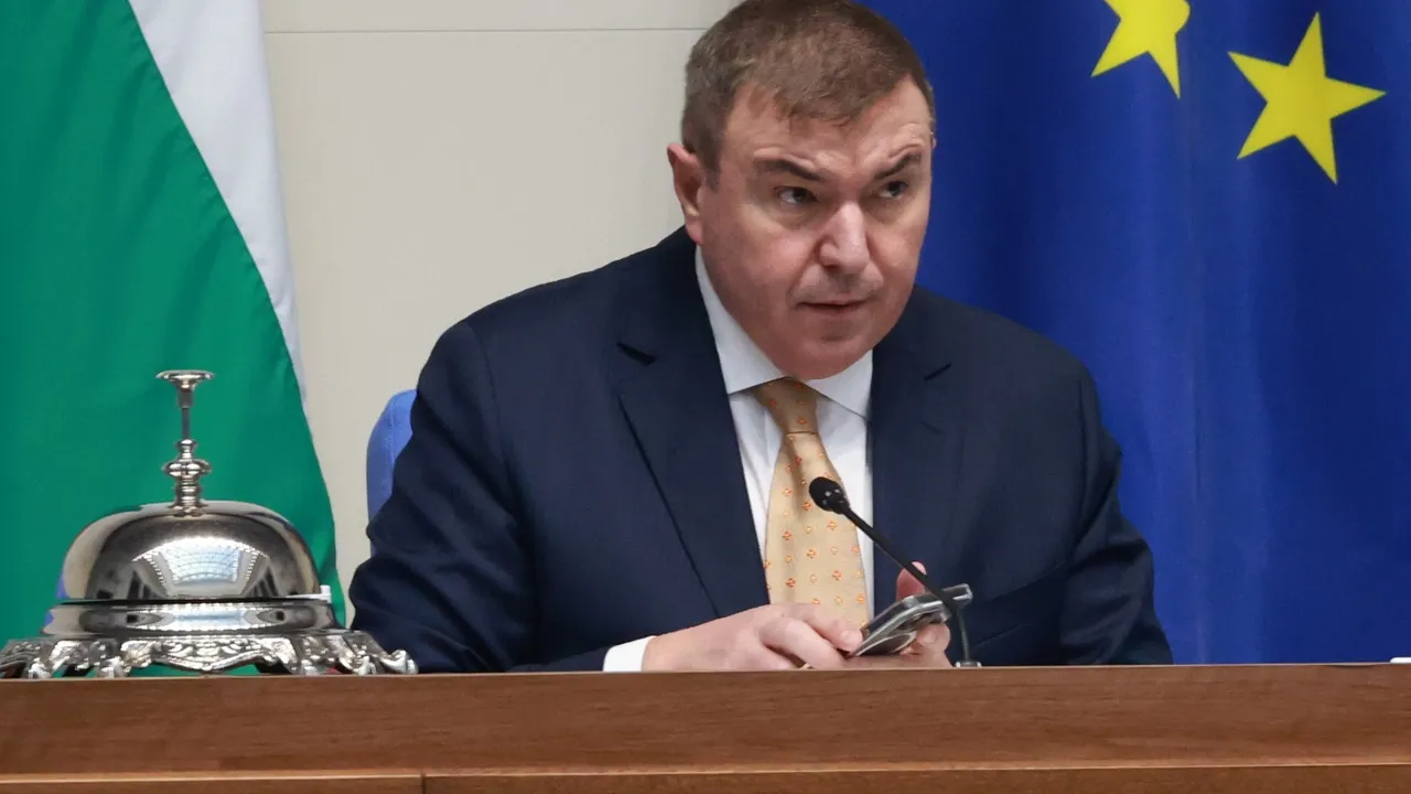 Костадин Ангелов осъди за клевета Стойчо Кацаров и на втора инстация