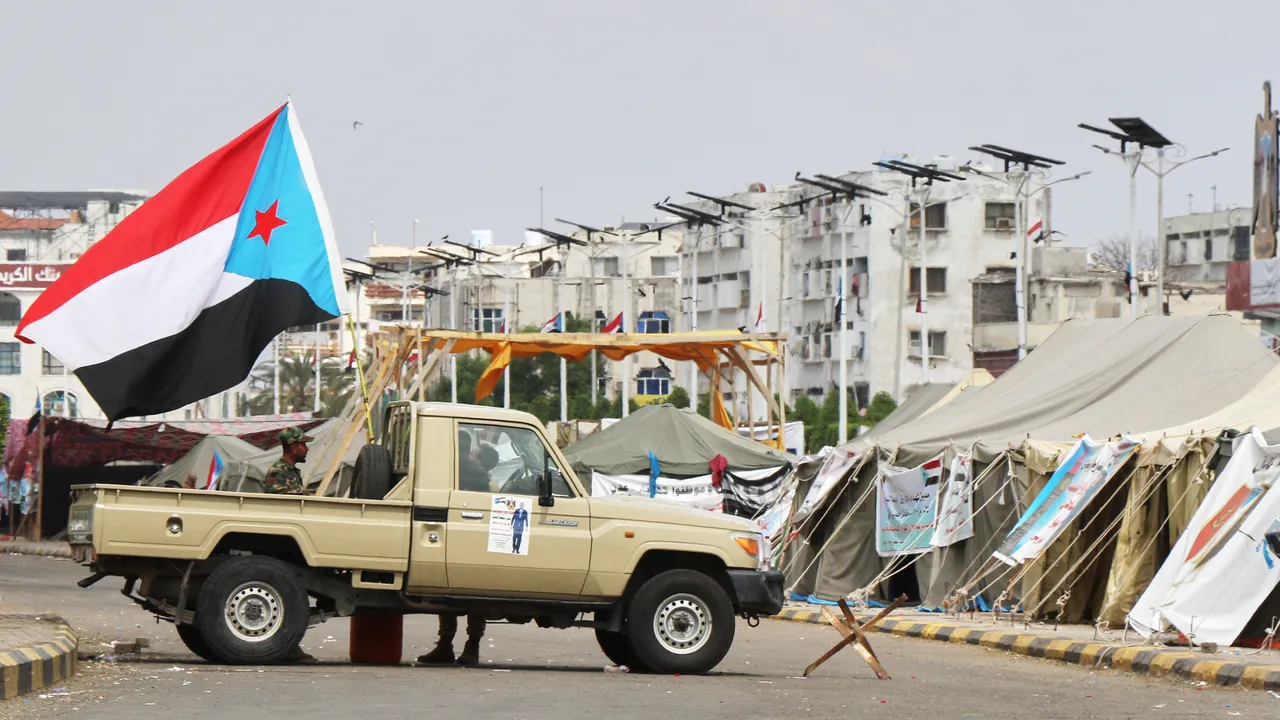 Саудитската коалиция съобщи за превантивни удари срещу сепаратисти в Южен Йемен