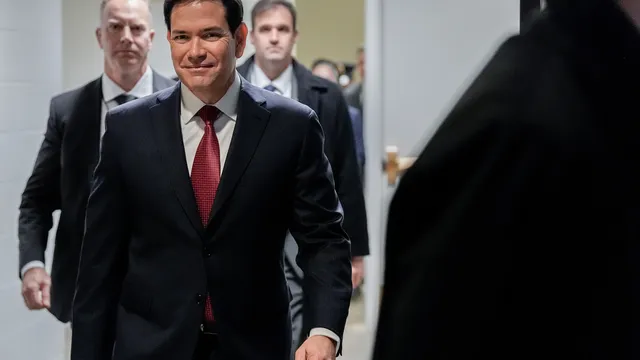 Марко Рубио: САЩ целят покупка на Гренландия, а не военна интервенция