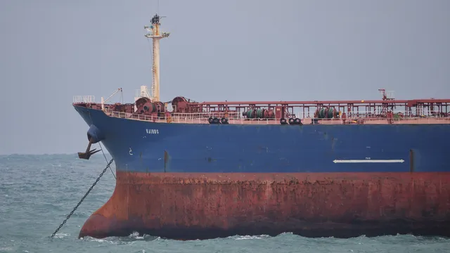 "Морска администрация": Собственикът на „Кайрос“ да възстанови сумата за изтеглянето му