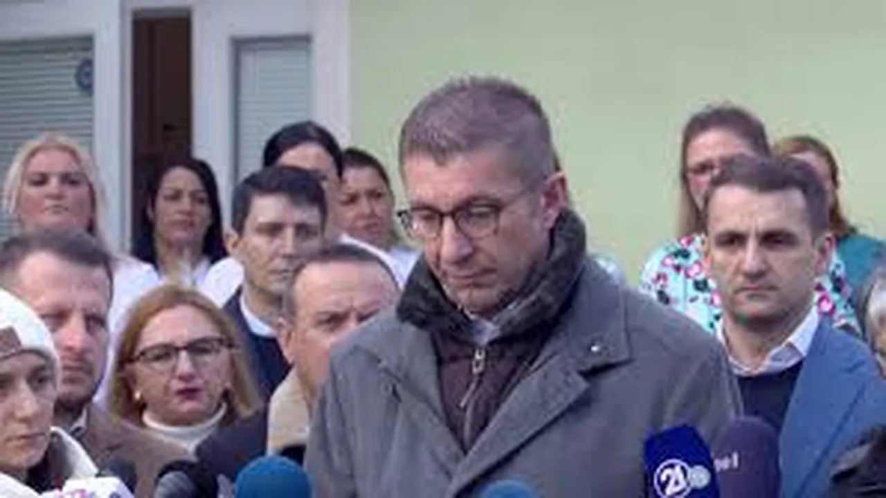 Мицкоски върти старата плоча: обвини България, че подкопава македонската "многовековна" идентичност