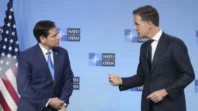 Марк Рюте разговаря с Марко Рубио за значението на Арктика за общата сигурност на НАТО
