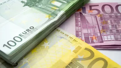 БНБ: 48% от левовете вече са изтеглени от обращение